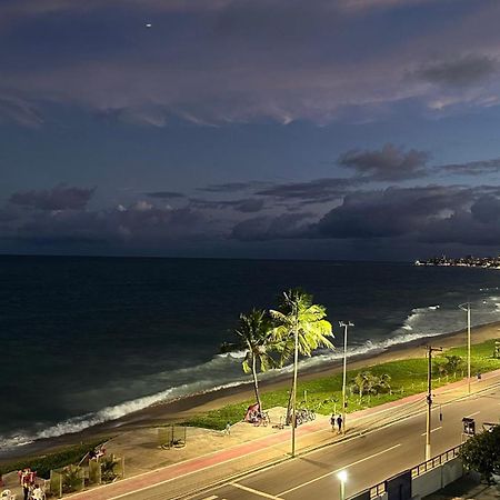 Flat Em Hotel De Luxo Beira Mar Da Grife Ritz Suites Com Vista Ampla Para Todo O Mar Da Cruz Das Almas, Jatiuca E Ponta Verde, Com Toda Estrutura De Um Hotel Lindo E Arrojado, Academia, Piscina E Muito Mais, Venha Viver Essa Experiencia Incrivel! Maceió 외부 사진